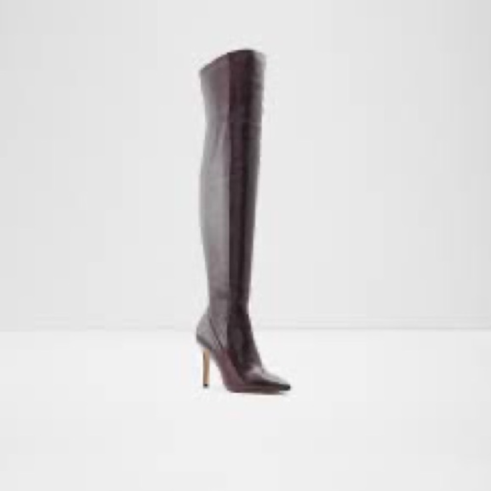 ALDO IDEEZA BOOTS in red size 5